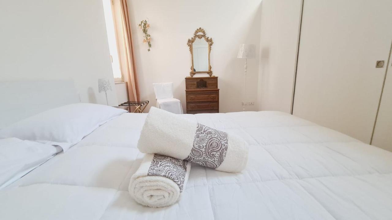 Trastevere Rome'S Heart Charming & Cozy Appartment 2 ภายนอก รูปภาพ